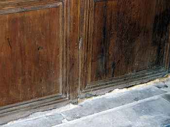 Bas de portes � reprendre